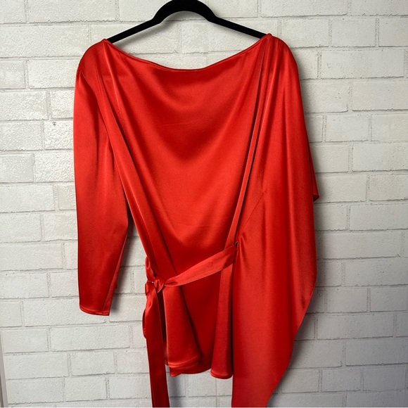St. John Silk Blouse Tunic Size XL Red  Career Front Tie - Picture 3 of 13